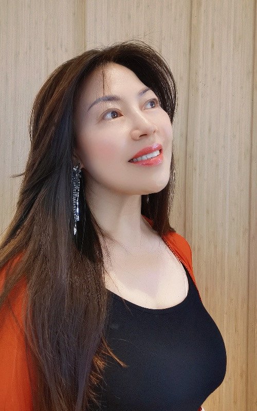 Verified Female dating profile in Cuenca
